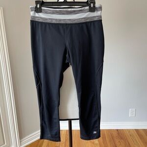 Lukka size medium leggings